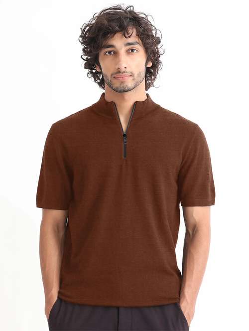 men solid short sleeve regular fit stand collar t-shirt - 22059336 -  Standard Image - 0