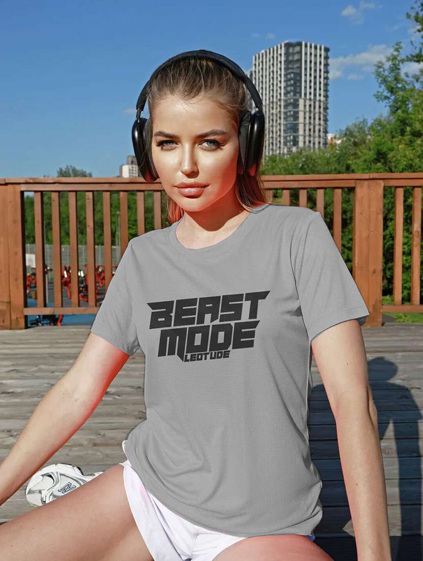 women printed short sleeve regular fit t-shirt