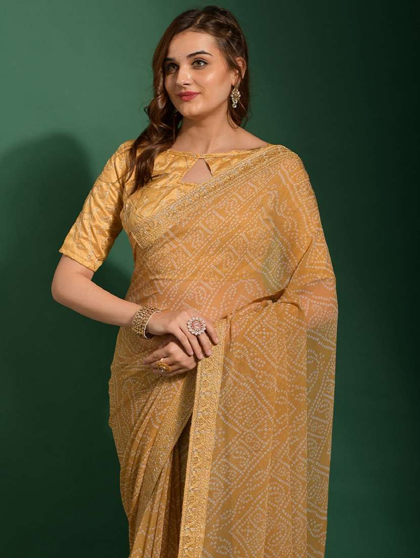 women bandhani printed bordered saree with blouse - 22059736 - Standard Image - 3