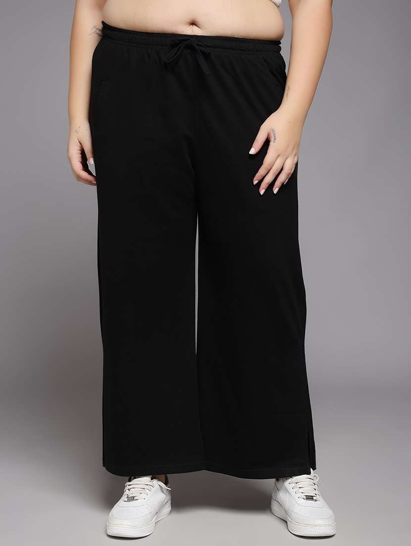 women plus size solid mid rise track pant
