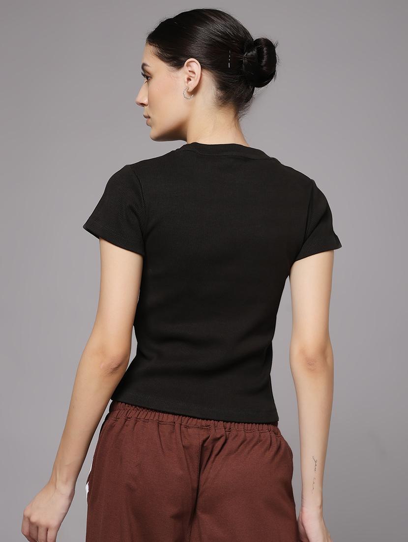women solid round neck slim fit t-shirt - 22060153 - Standard Image - 3