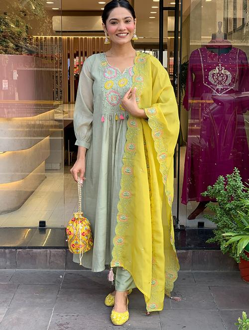 women embroidered long sleeve kurta pant with dupatta set - 22060155 - Standard Image - 0