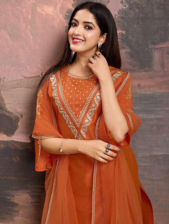 women three quarter sleeve kurta pant with dupatta set - 22060175 - Standard Image - 3