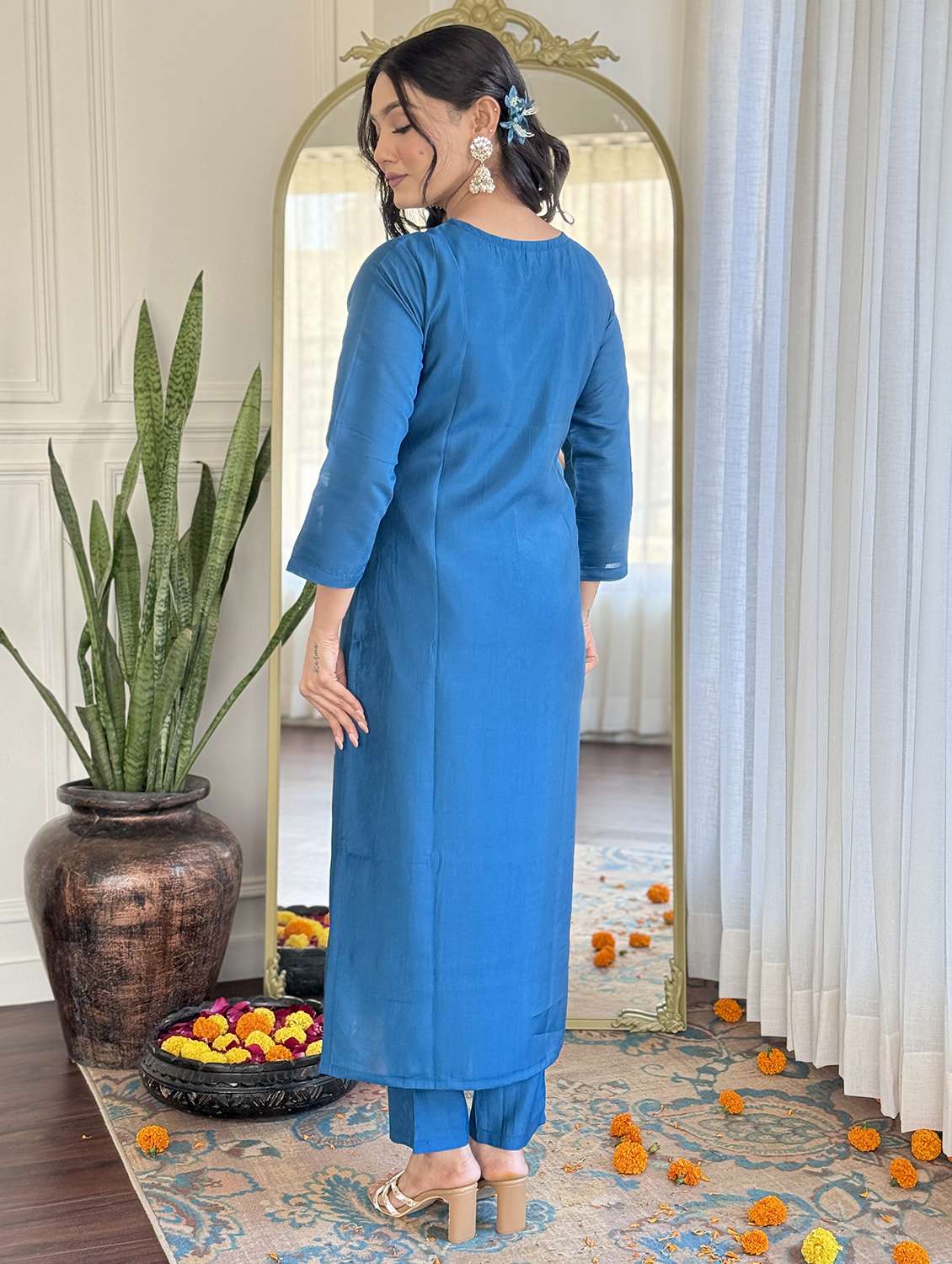 women three quarter sleeve kurta pant with dupatta set - 22060184 - Standard Image - 3