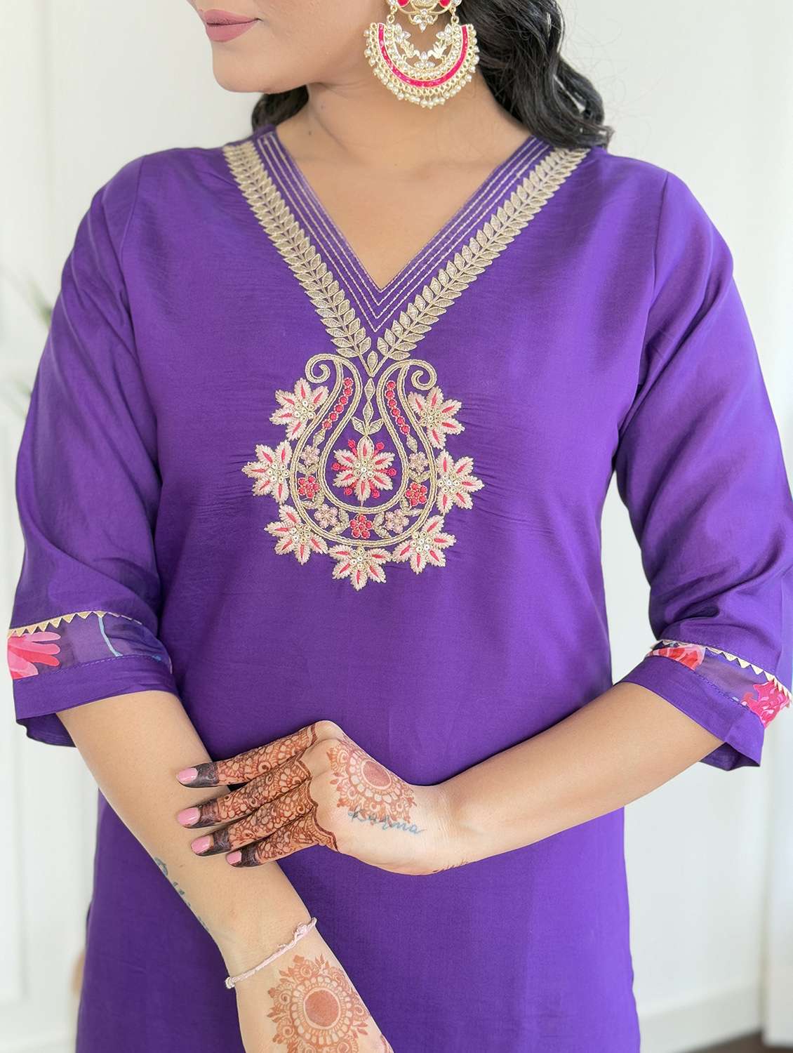 women three quarter sleeve kurta pant with dupatta set - 22060187 - Standard Image - 3