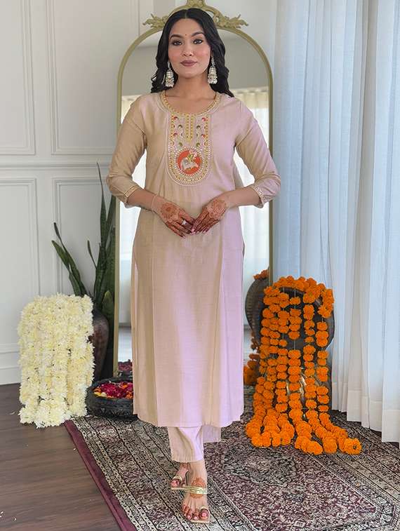 women three quarter sleeve kurta pant with dupatta set - 22060197 - Standard Image - 3
