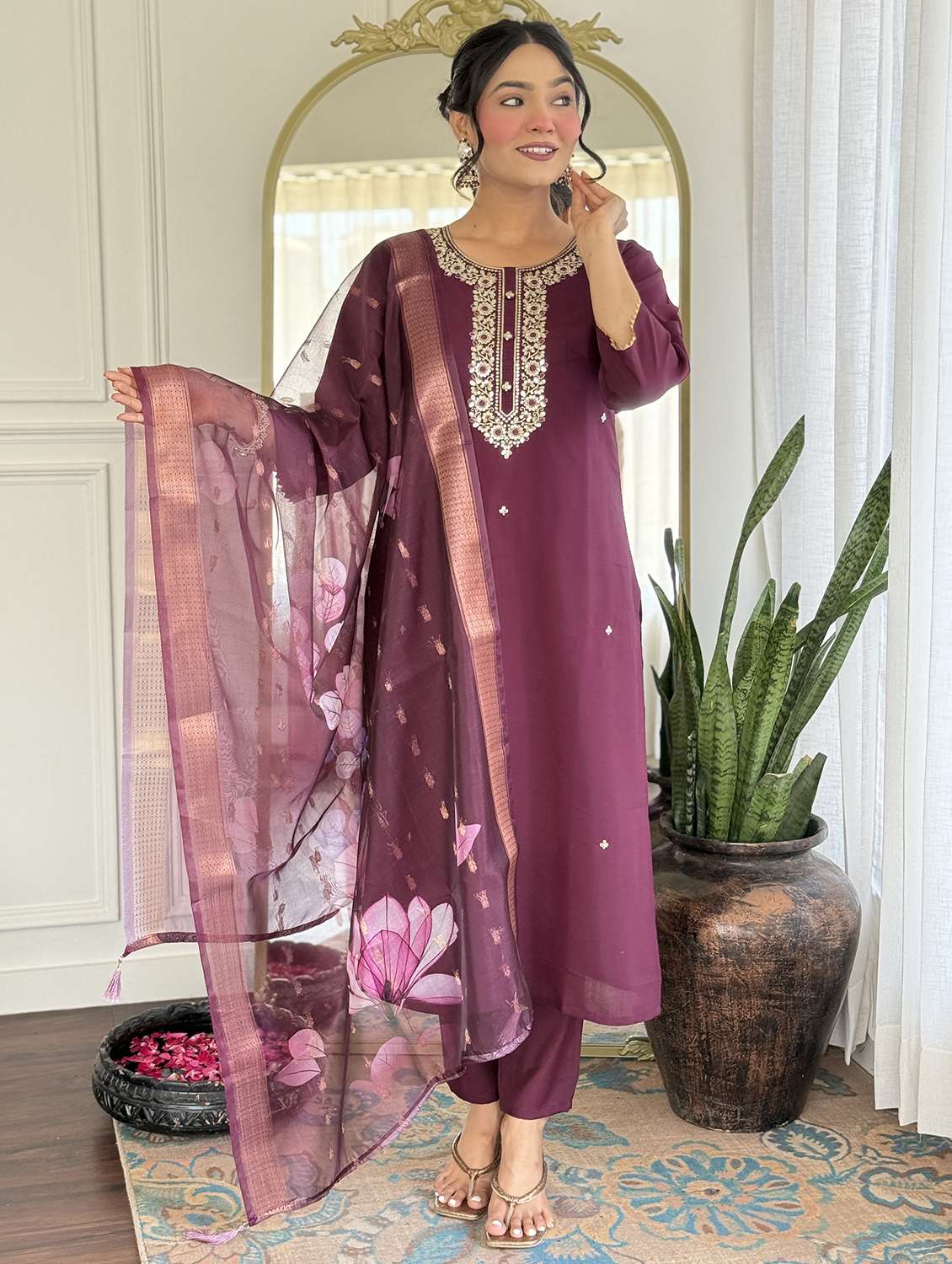 women three quarter sleeve kurta pant with dupatta set