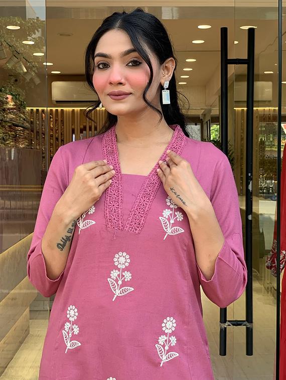 women three quarter sleeve kurta pant with dupatta set - 22060229 - Standard Image - 3