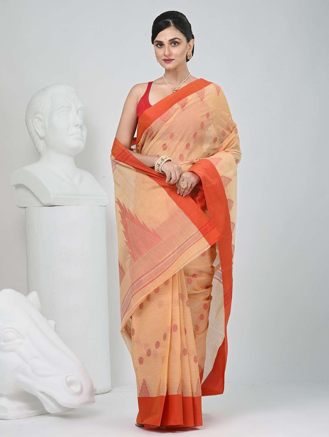 women self design tant saree - 22060642 - Standard Image - 3