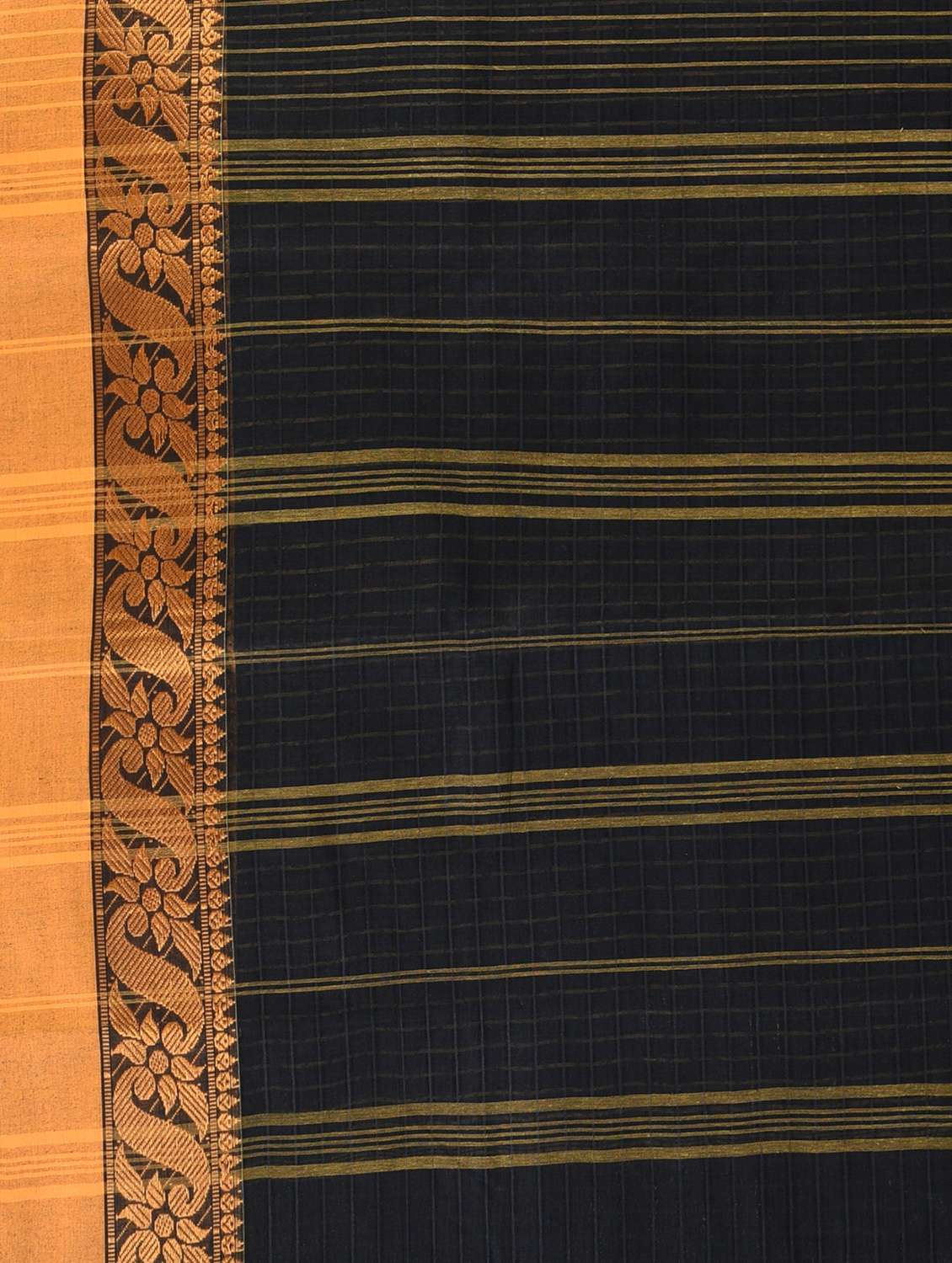 women striped tant saree - 22060661 - Standard Image - 5