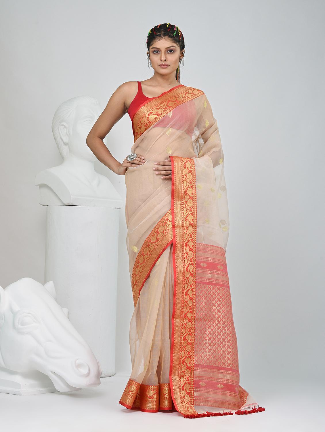 women self design handloom saree with blouse - 22060689 - Zoom Image - 0