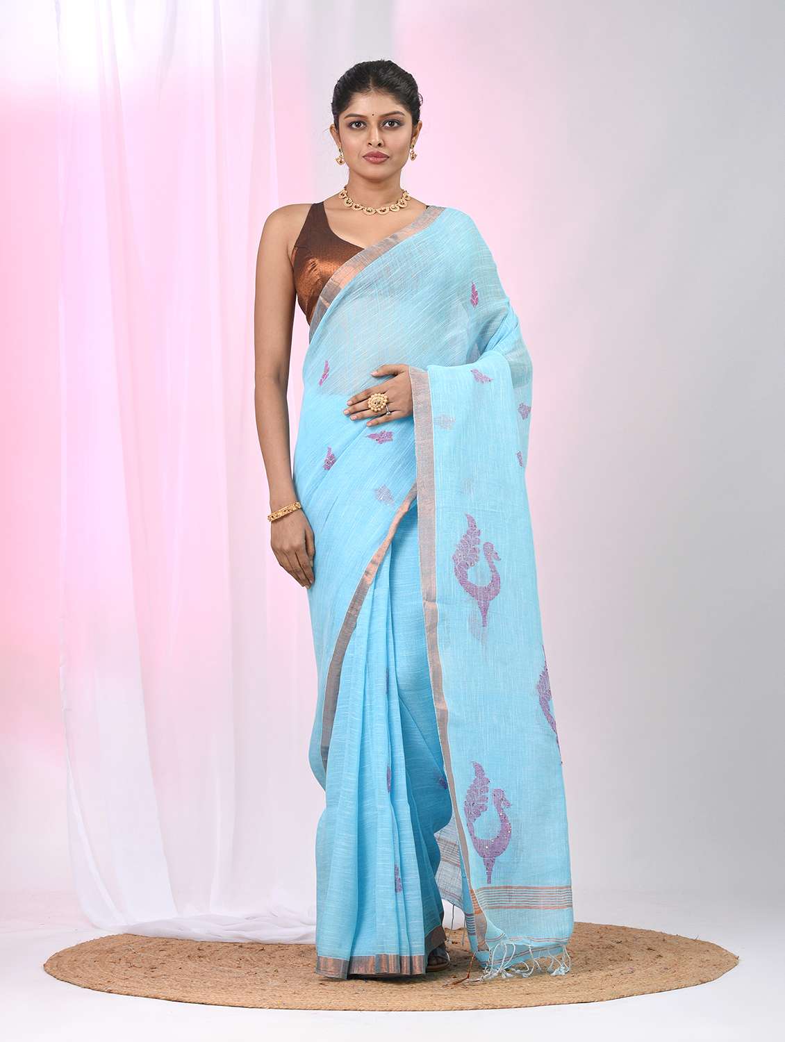 women self design handloom saree with blouse - 22060701 -  Zoom Image - 0