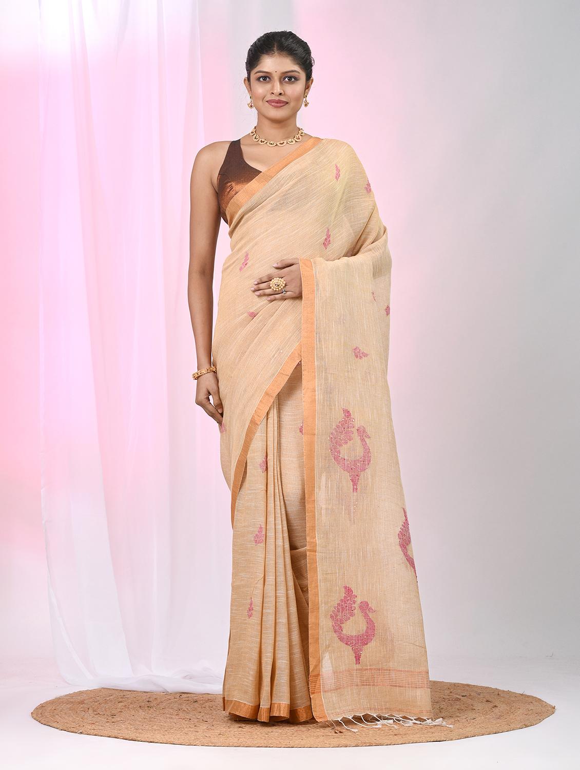 women self design handloom saree with blouse - 22060702 - Zoom Image - 0
