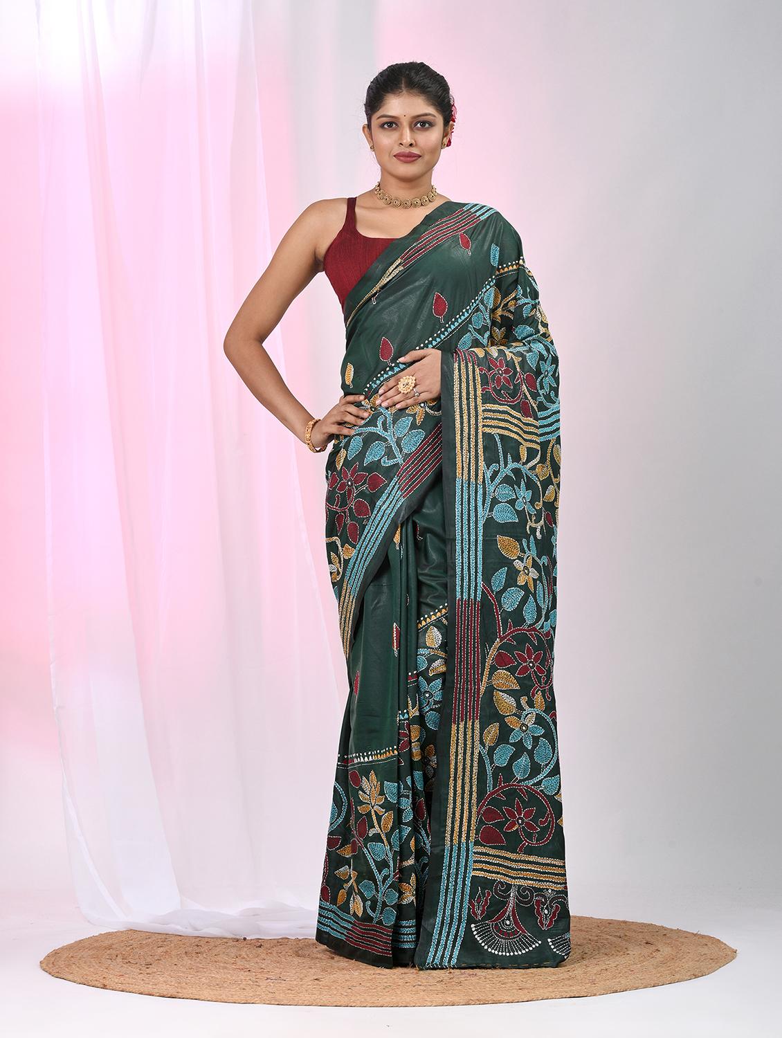 women solid with work handloom saree with blouse - 22060761 - Zoom Image - 0