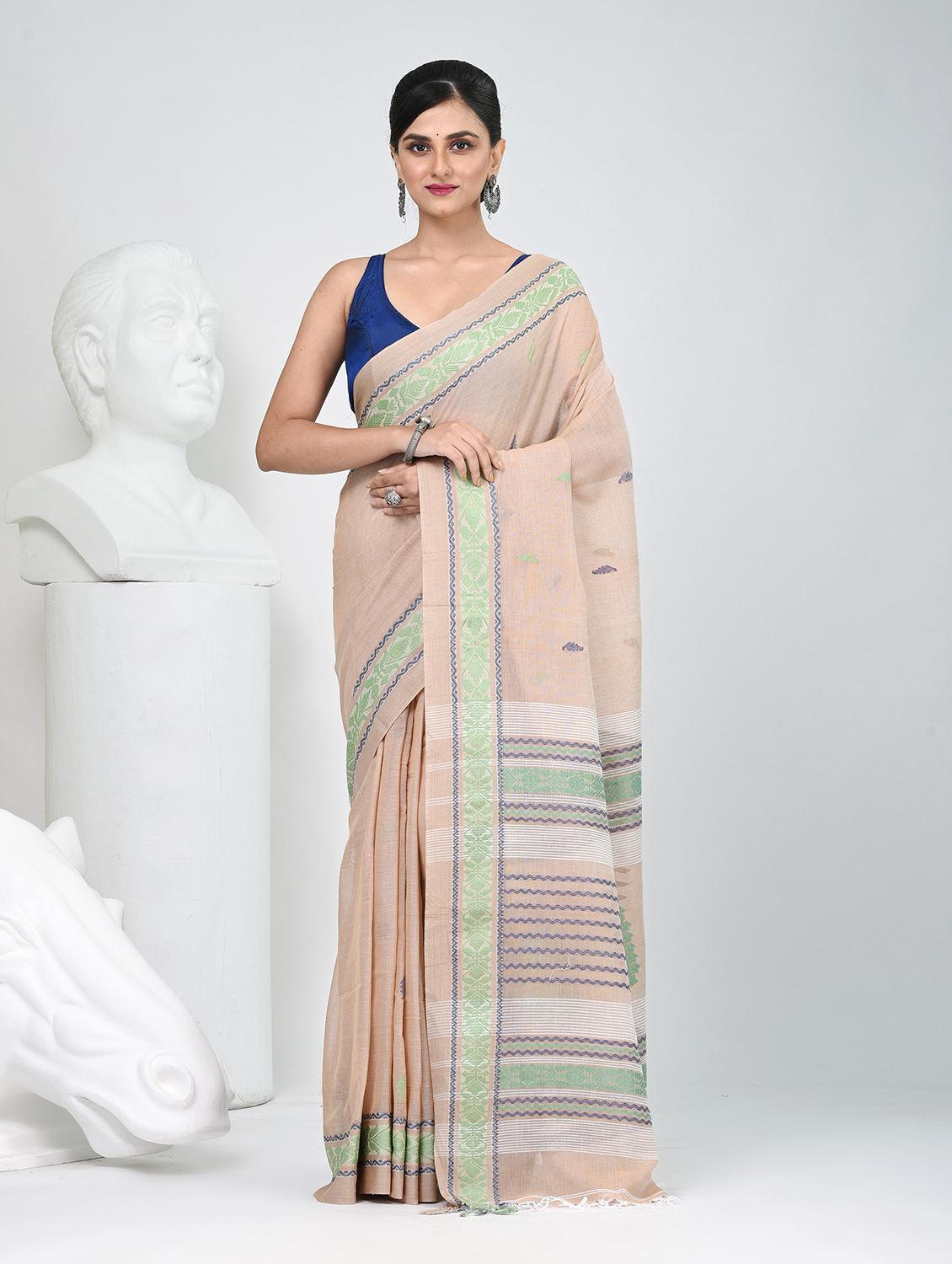 women self design handloom saree with blouse - 22060779 - Zoom Image - 0