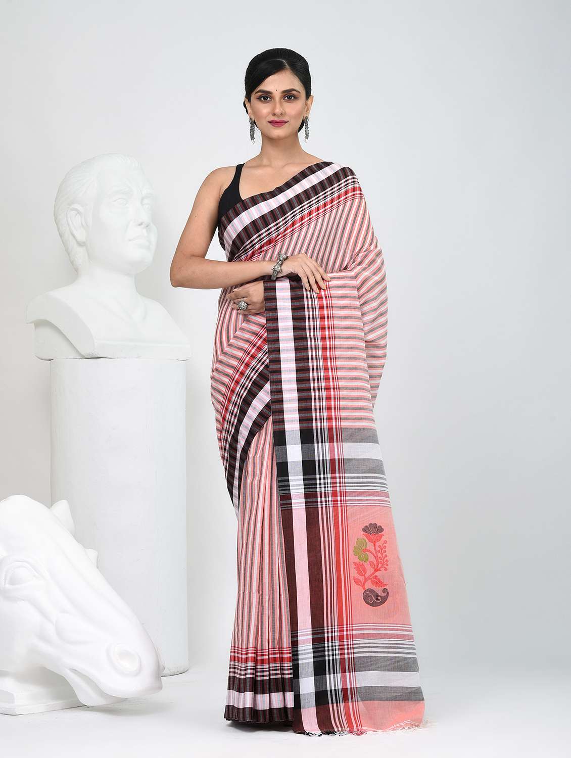 women striped handloom saree with blouse