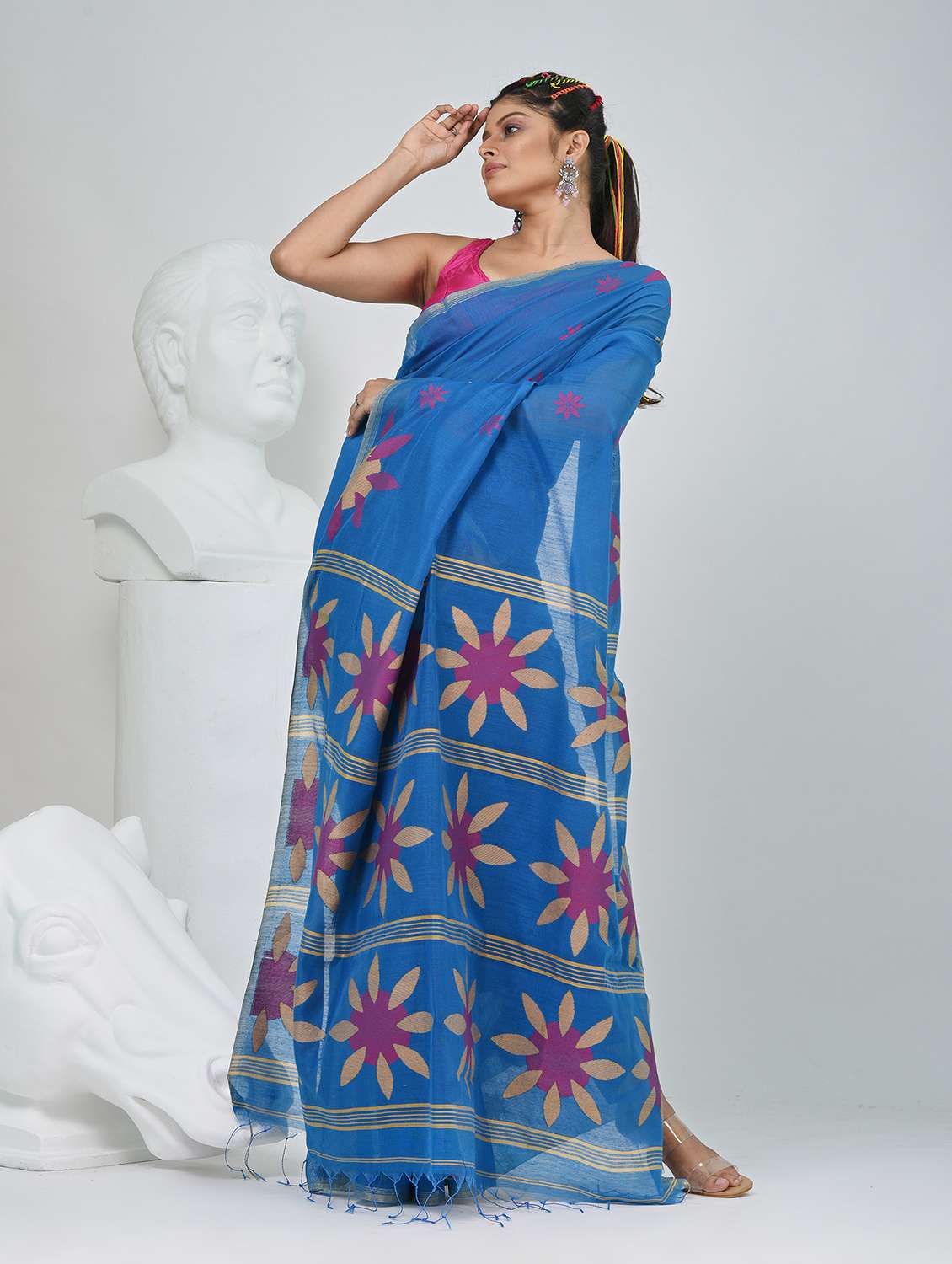 women self design handloom saree with blouse - 22060828 -  Standard Image - 3