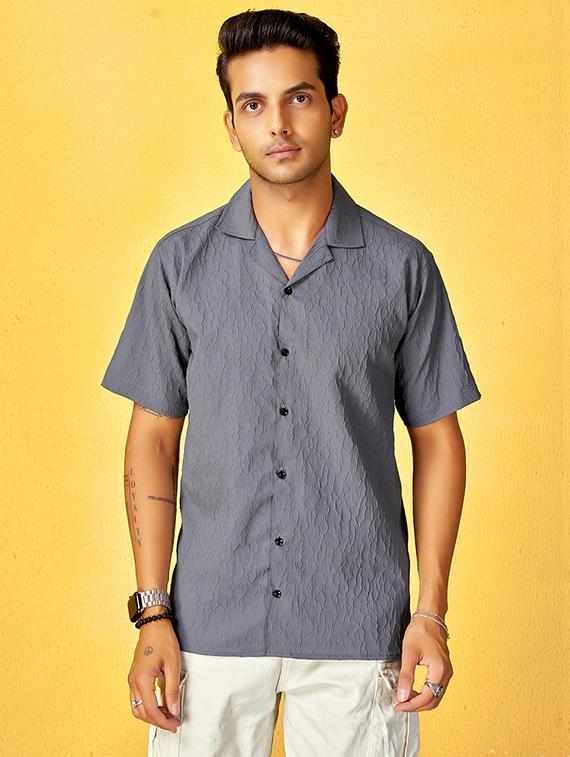 men solid short sleeve loose fit shirt