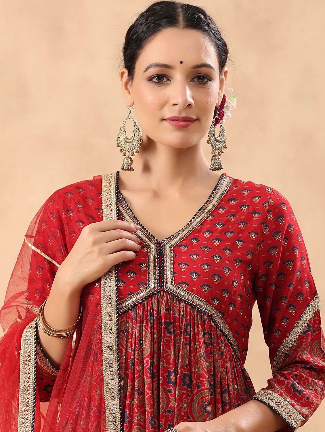 women three quarter sleeve kurta pant with dupatta set - 22061448 - Standard Image - 3