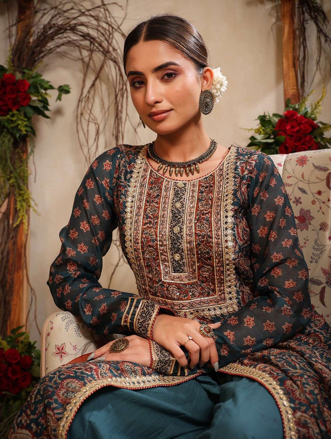 women printed long sleeve kurta sharara with dupatta set - 22061452 - Standard Image - 3