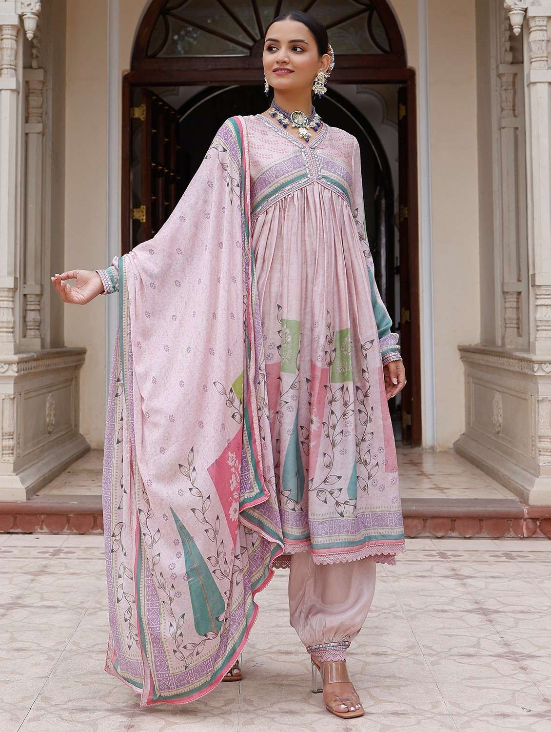 women printed long sleeve kurta pant with dupatta set - 22061471 -  Zoom Image - 0