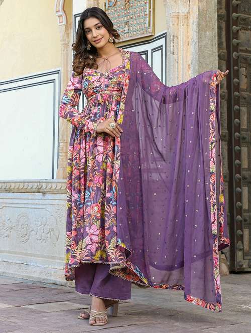 women floral long sleeve kurta pant with dupatta set - 22061485 - Standard Image - 0