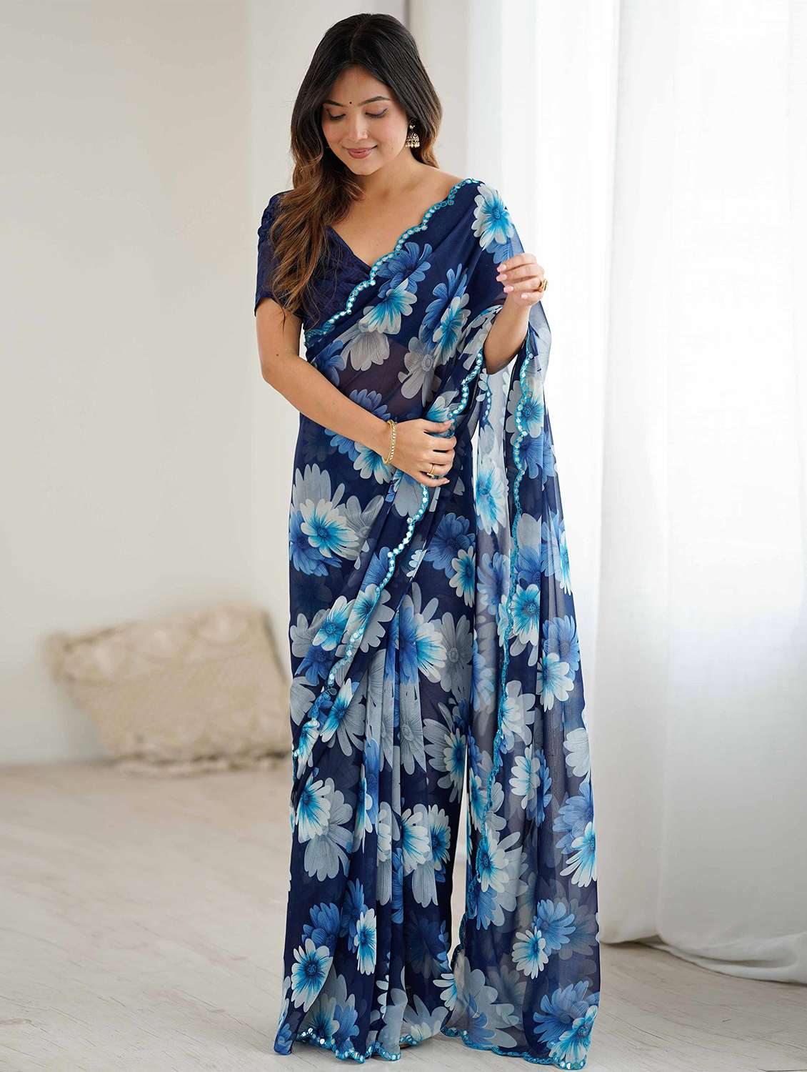 women floral printed saree with blouse