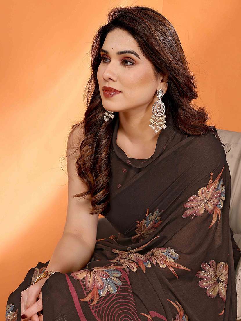 women floral printed saree with blouse - 22061564 -  Standard Image - 5