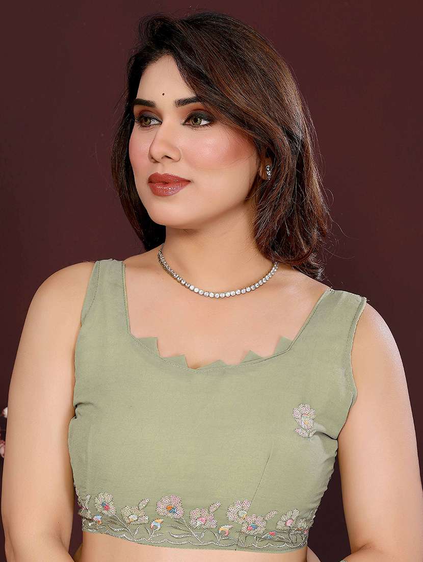 women solid with work embroidered saree with blouse - 22061581 -  Standard Image - 3