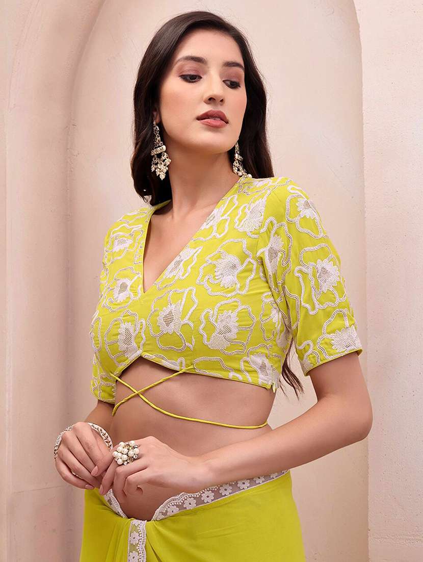 women solid with bordered saree with blouse - 22061629 - Standard Image - 3