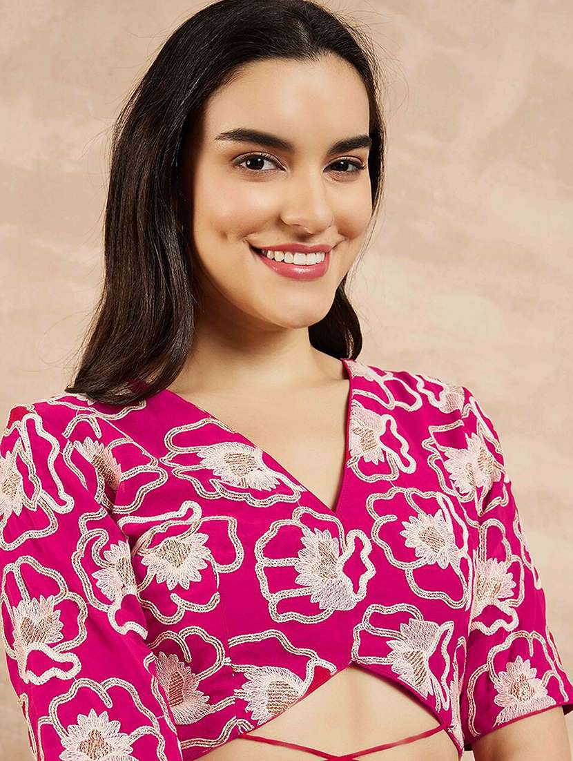 women solid with bordered saree with blouse - 22061630 -  Standard Image - 3