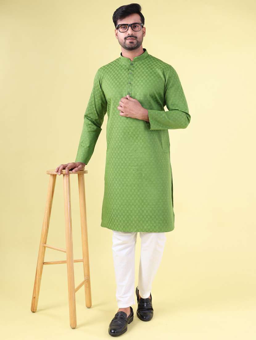 Men Mandarin Neck Kurta Pyjama Ethnic Wear Set