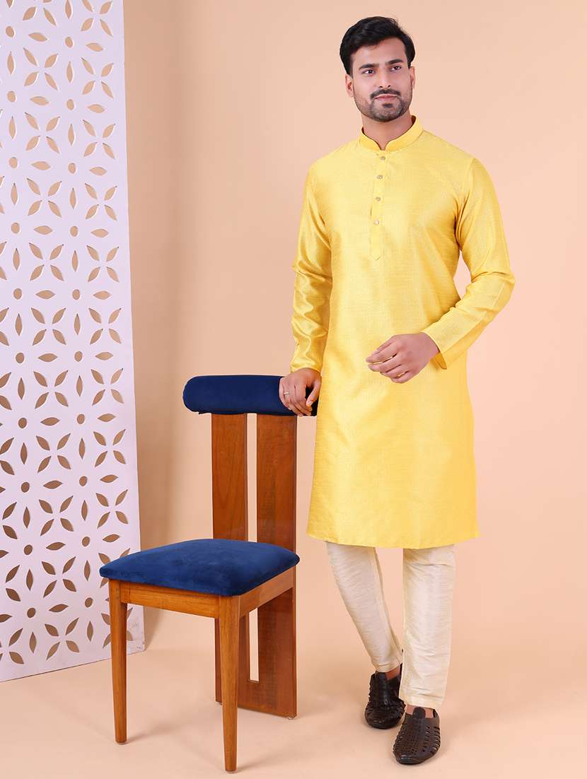 Men Mandarin Neck Kurta Pyjama Ethnic Wear Set