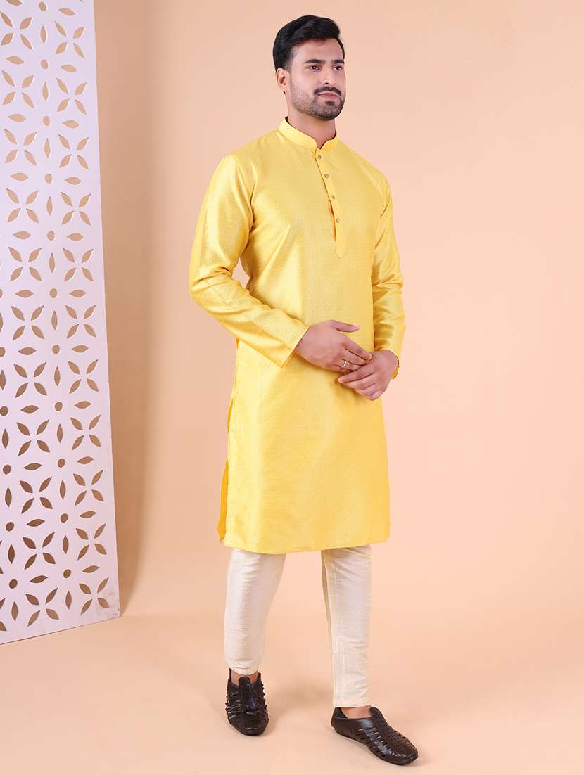 Men Mandarin Neck Kurta Pyjama Ethnic Wear Set
