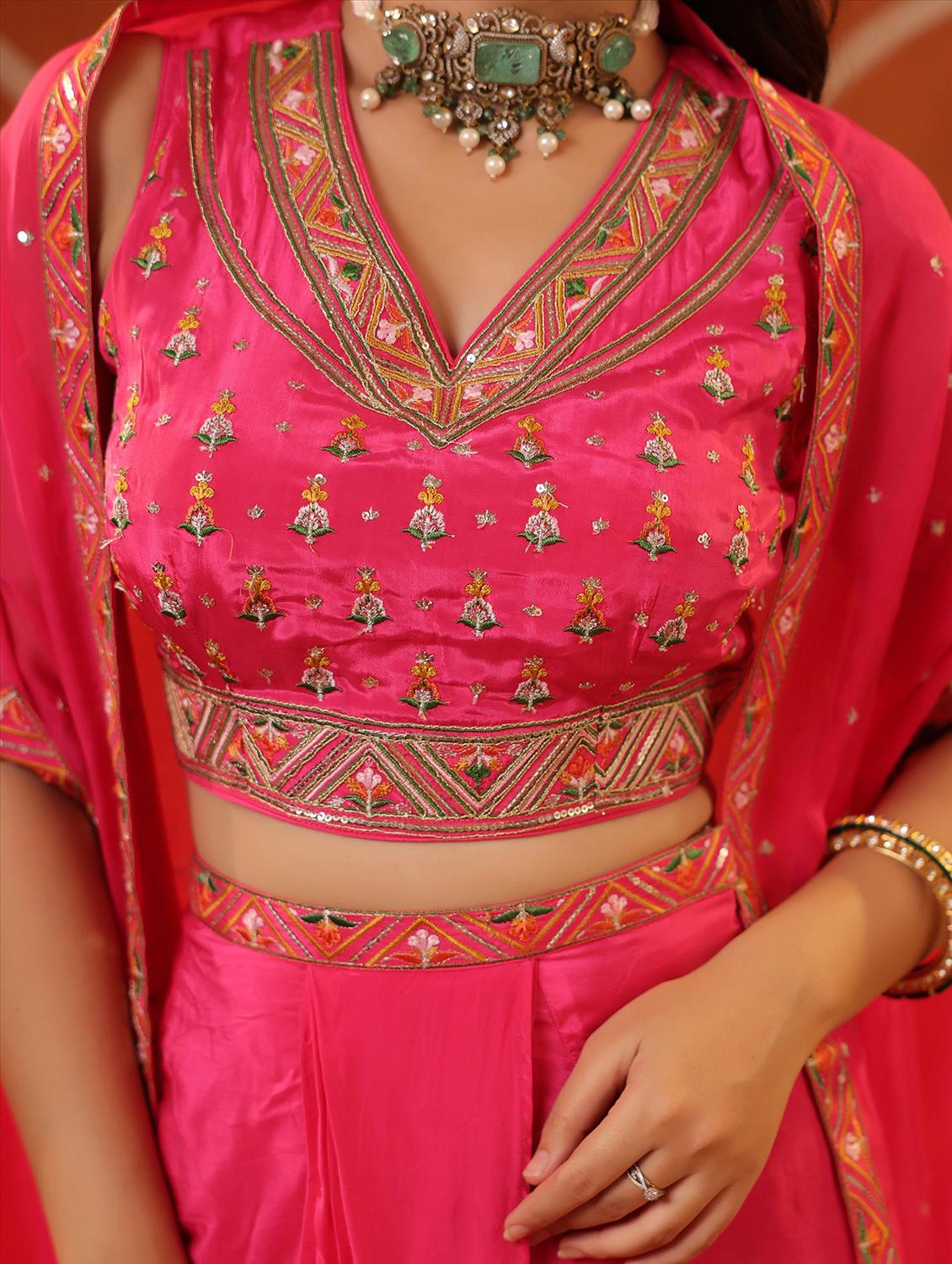 pink silk blend coord set - 22062032 - Standard Image - 5