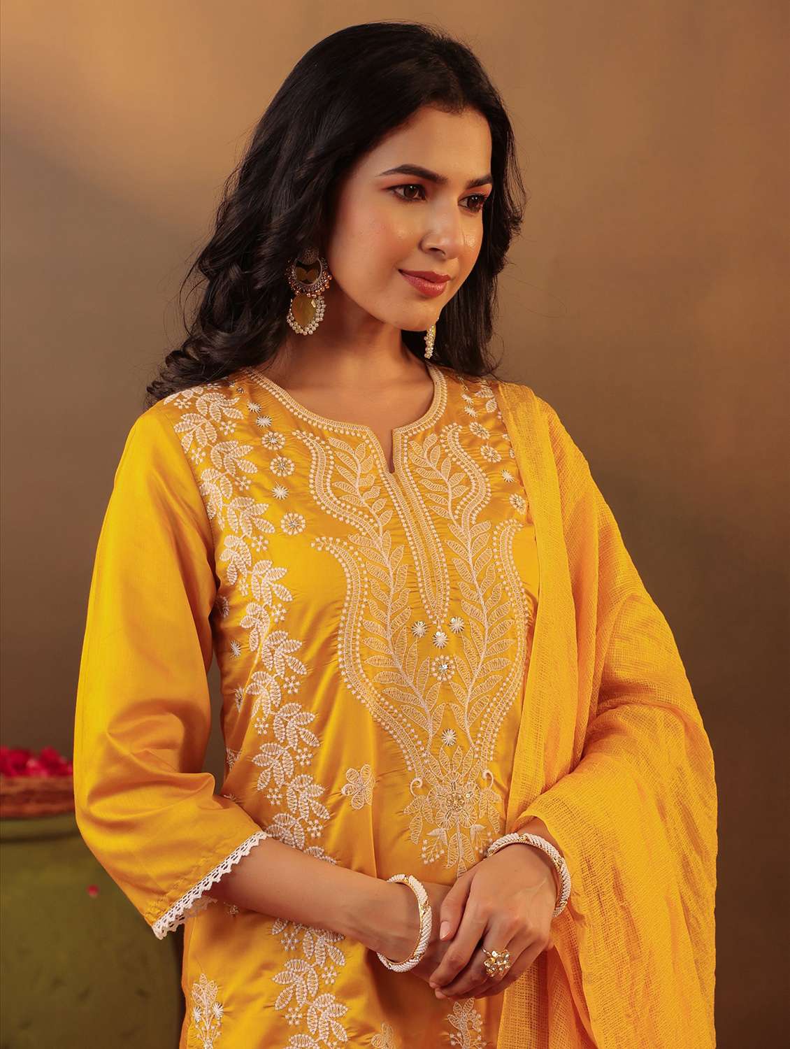 women three quarter sleeve kurta pant with dupatta set - 22062040 - Standard Image - 5