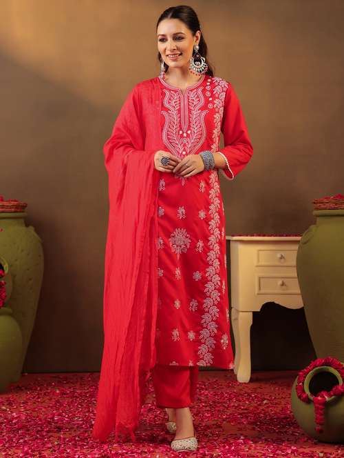 women three quarter sleeve kurta pant with dupatta set - 22062045 -  Standard Image - 0