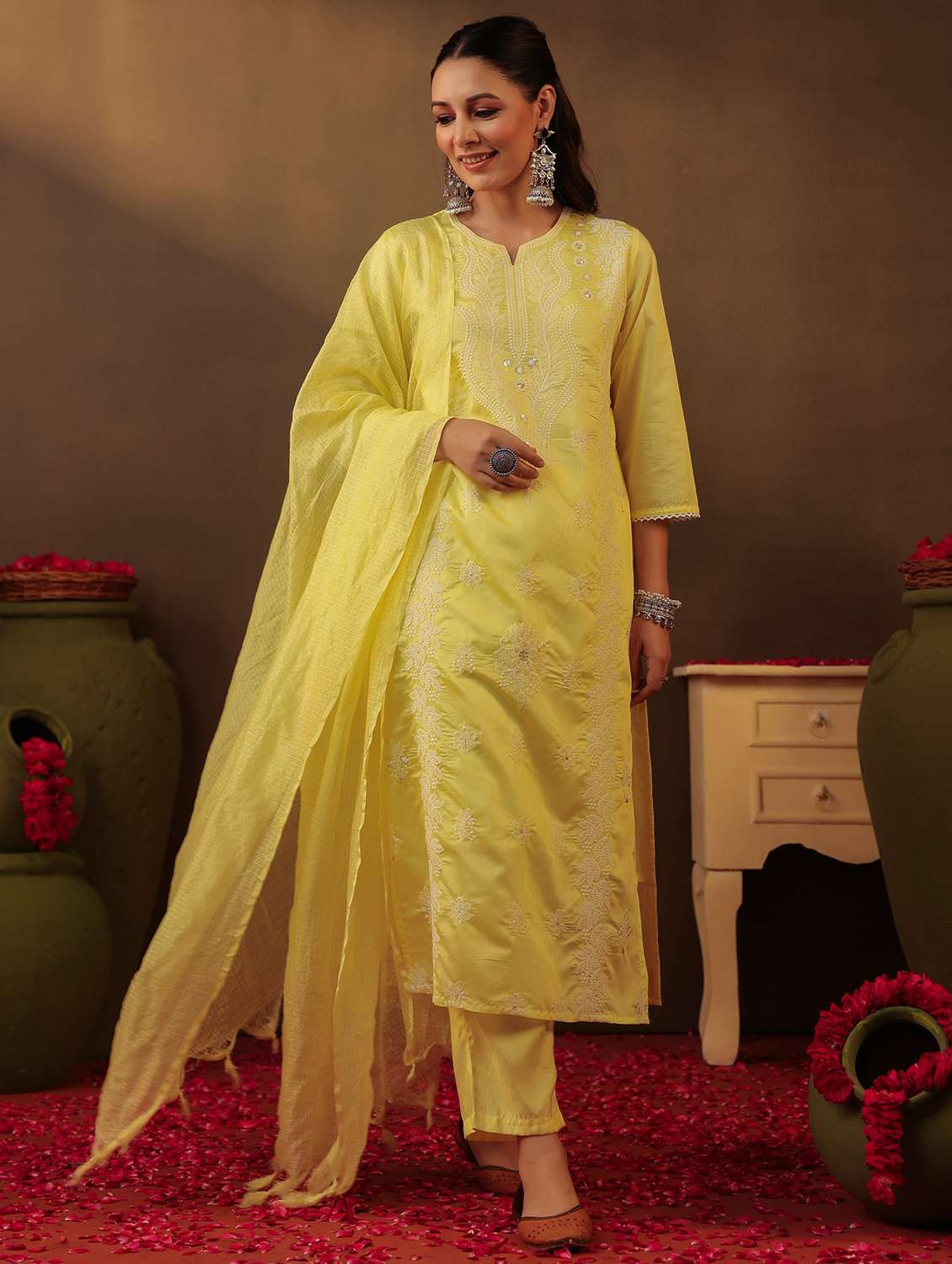 women three quarter sleeve kurta pant with dupatta set - 22062046 -  Zoom Image - 0