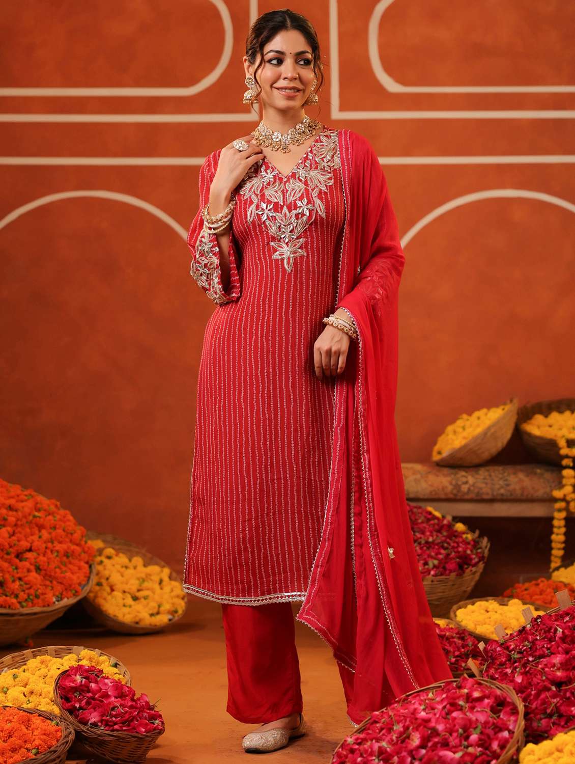 women three quarter sleeve kurta pant with dupatta set