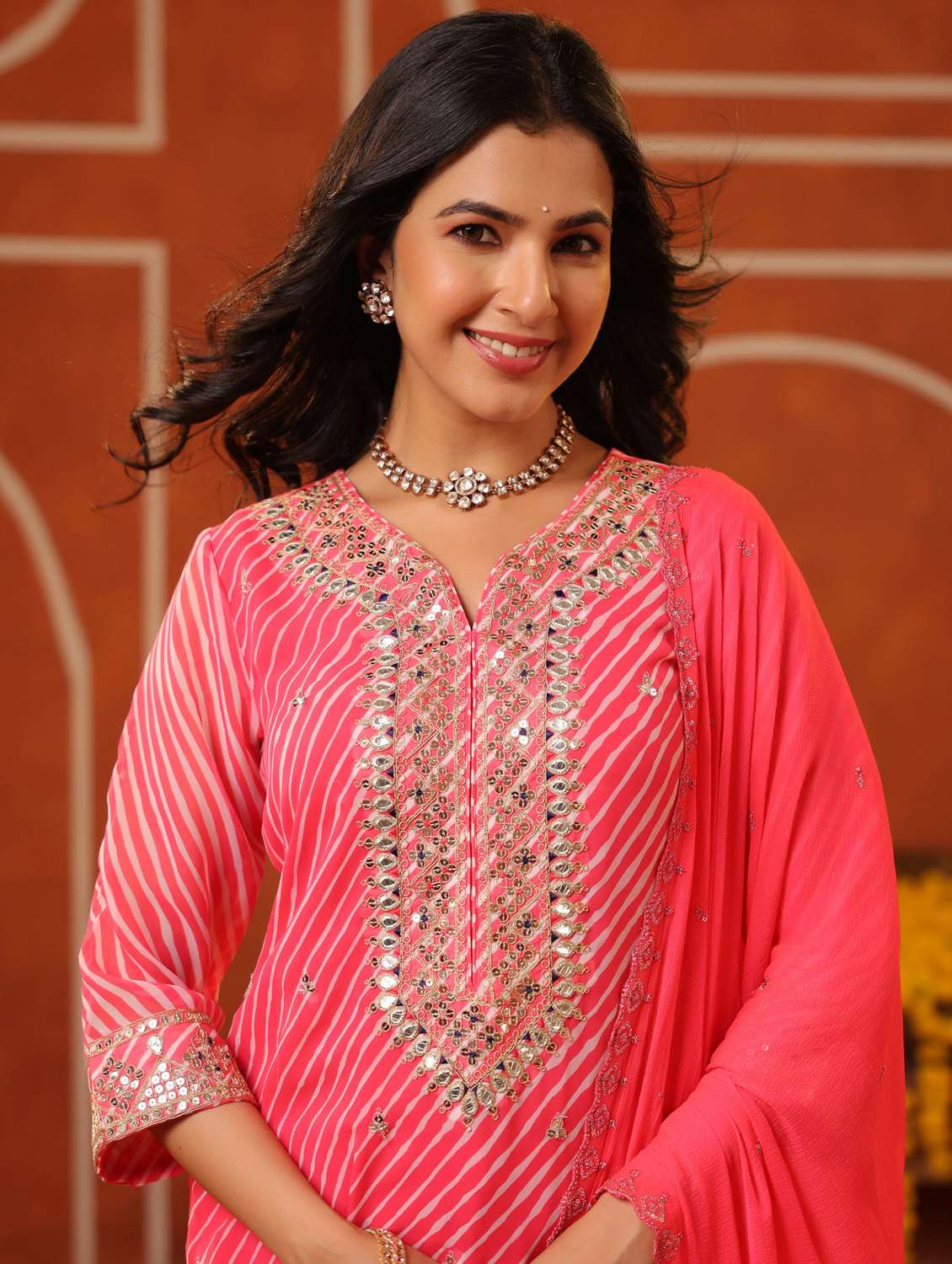 women three quarter sleeve kurta pant with dupatta set - 22062055 - Standard Image - 5