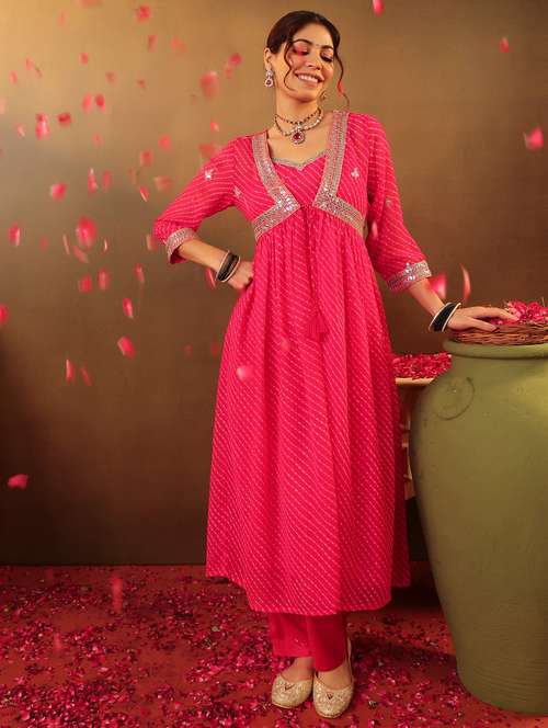 women three quarter sleeve kurta pant set - 22062062 - Standard Image - 0