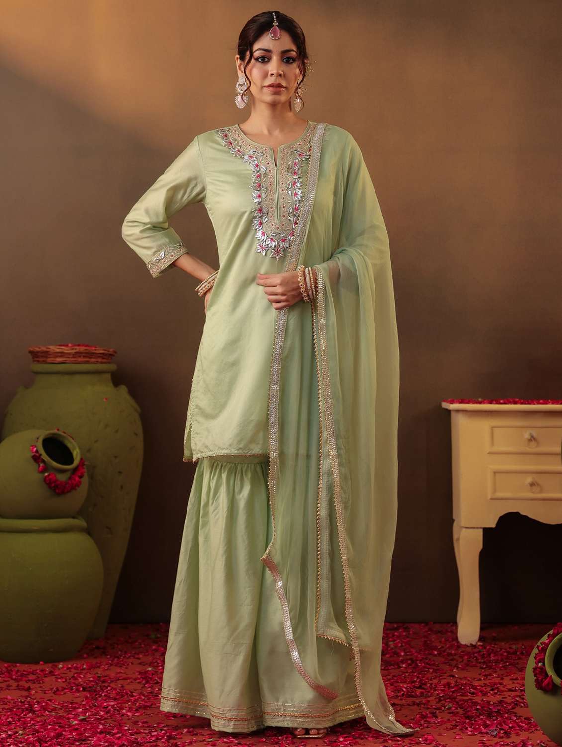 women three quarter sleeve kurta sharara with dupatta set - 22062083 - Standard Image - 3