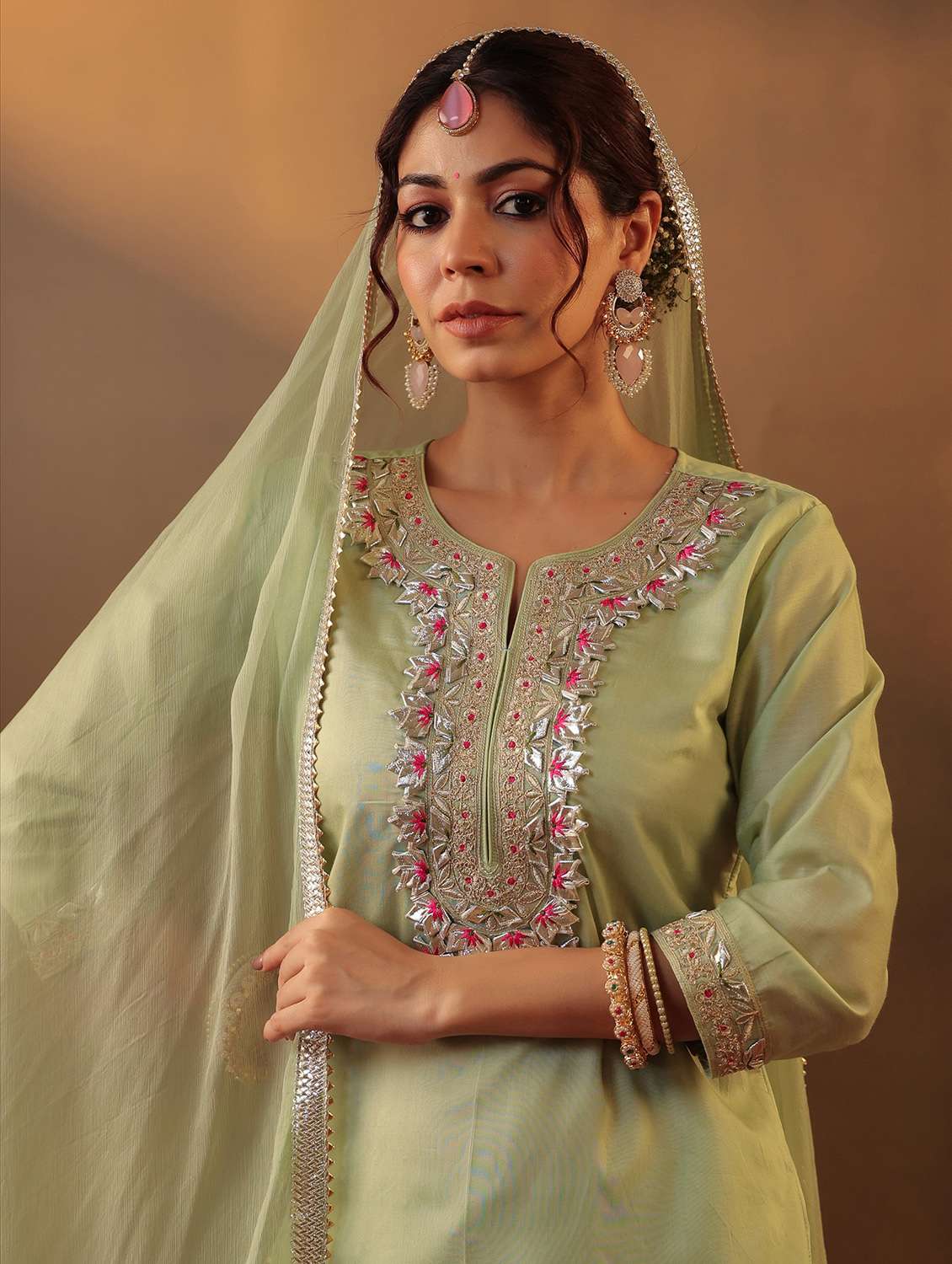women three quarter sleeve kurta sharara with dupatta set - 22062083 - Standard Image - 5