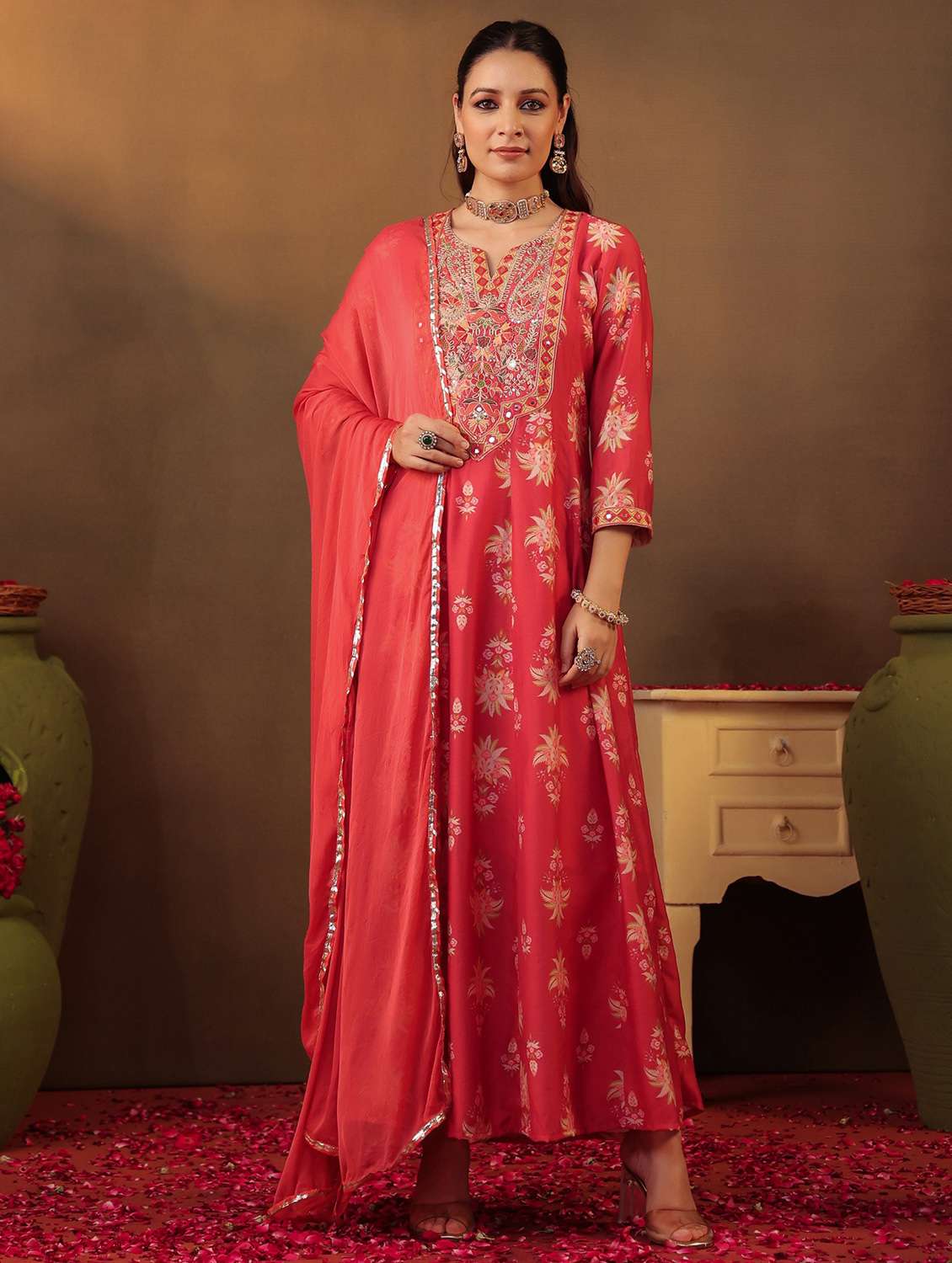 women three quarter sleeve kurta pant with dupatta set