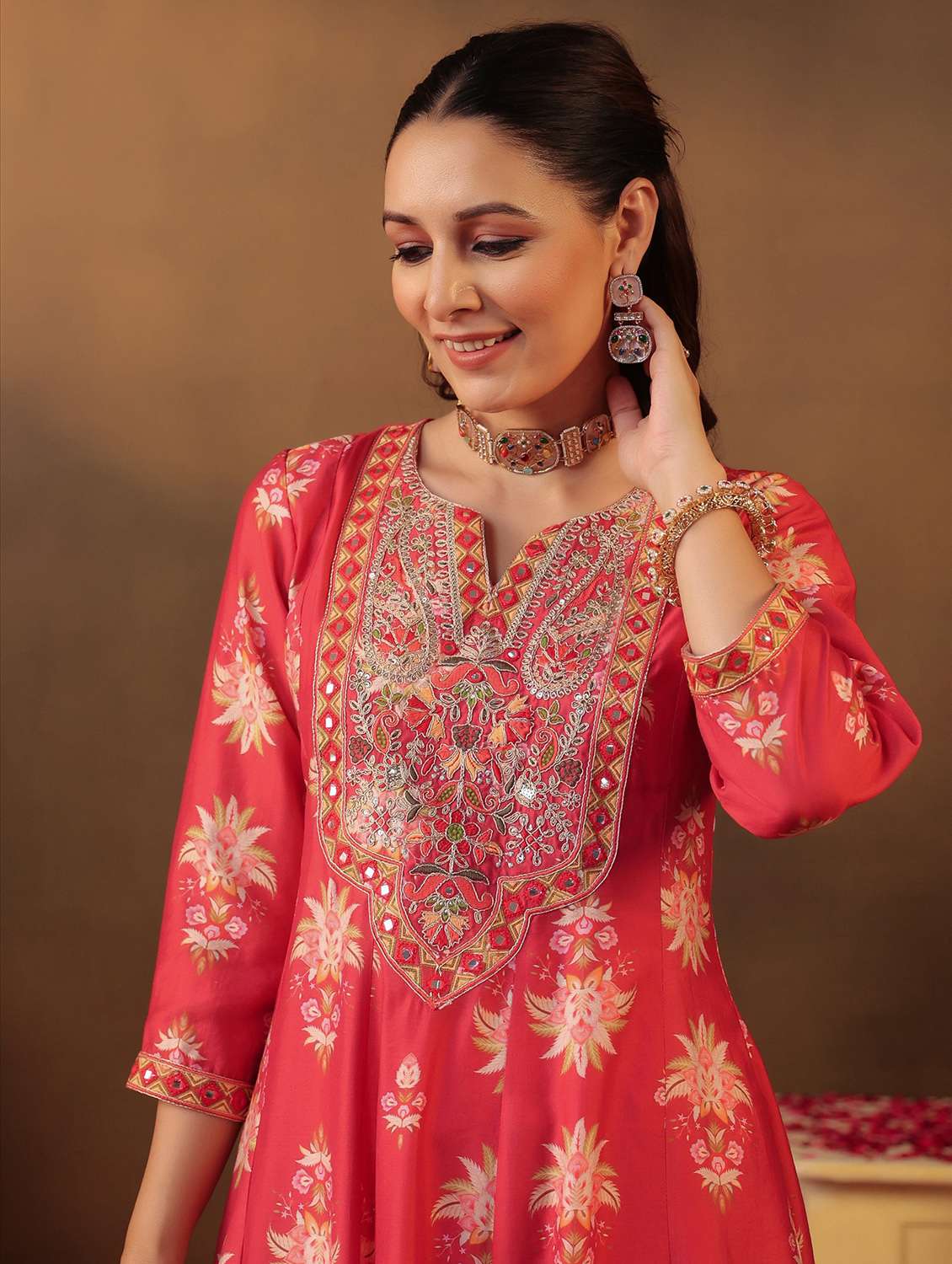 women three quarter sleeve kurta pant with dupatta set - 22062090 - Standard Image - 5