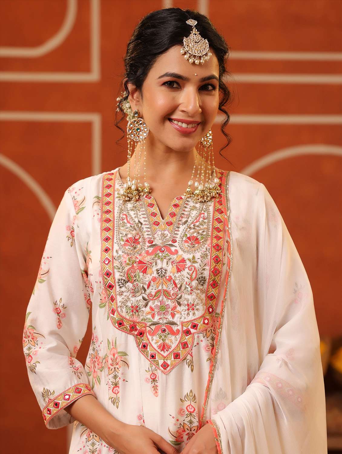women three quarter sleeve kurta pant with dupatta set - 22062091 - Standard Image - 5