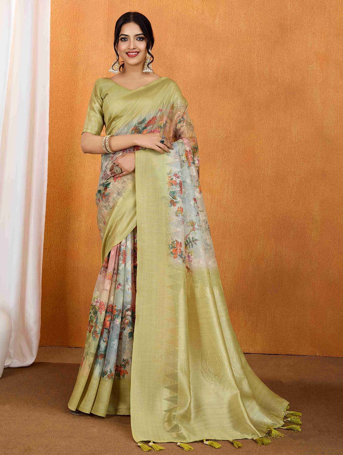women floral printed bordered saree with blouse