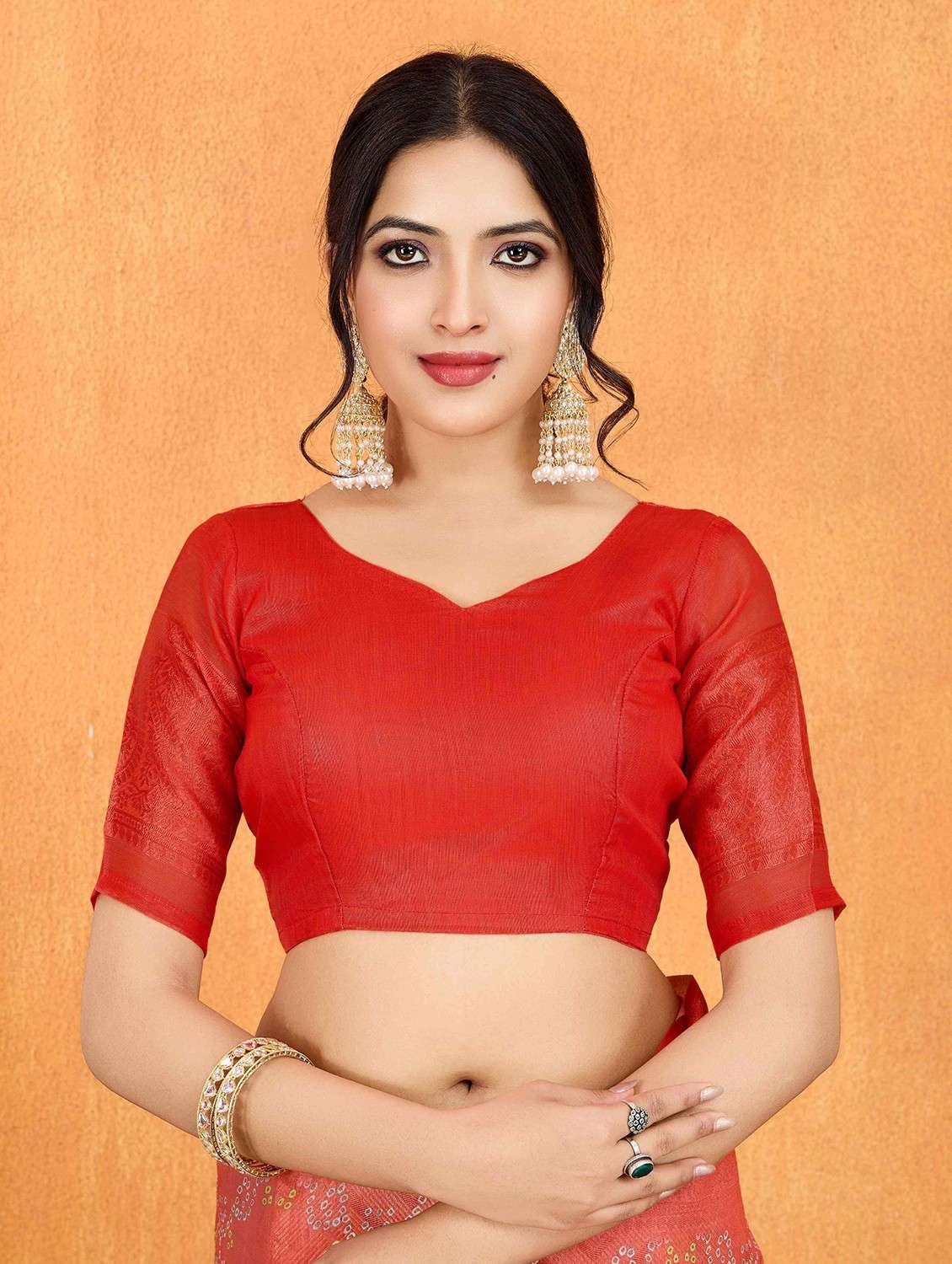 women bandhani printed bordered saree with blouse - 22062140 - Standard Image - 3