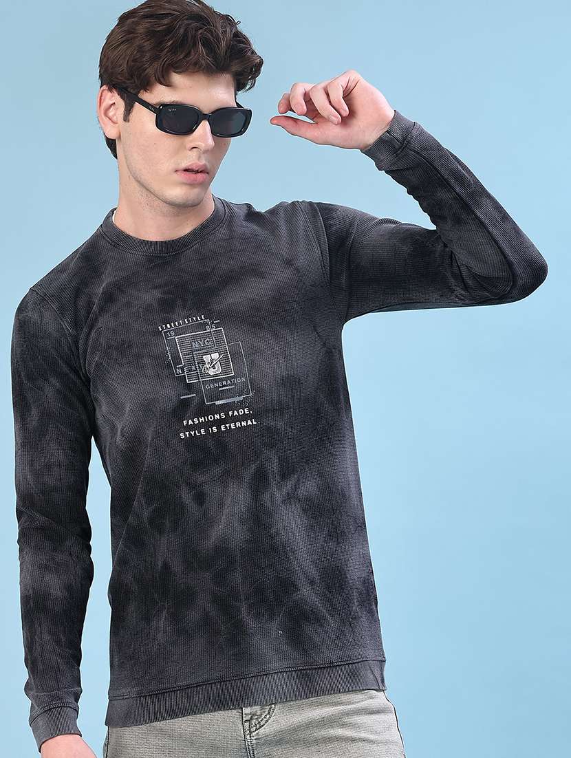 men printed long sleeve t-shirt