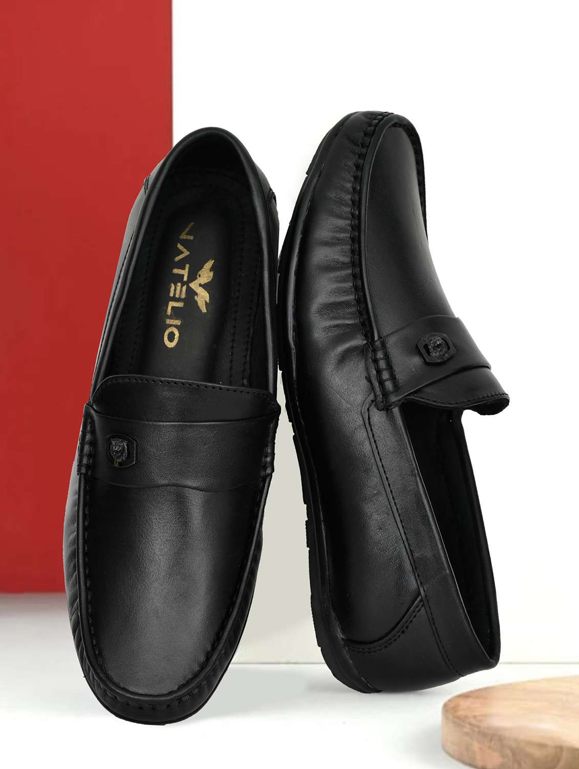 men black slip on loafer